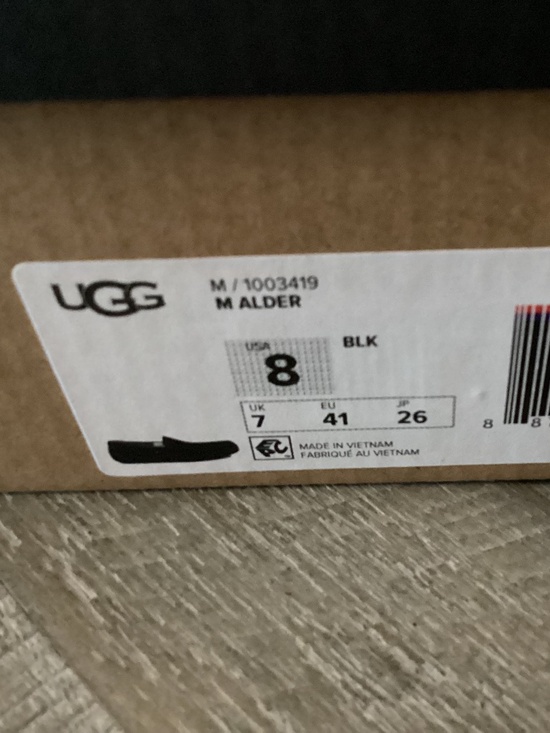 UGG Alder Faux Shearling Lined Suede Slipper (Men), size 8